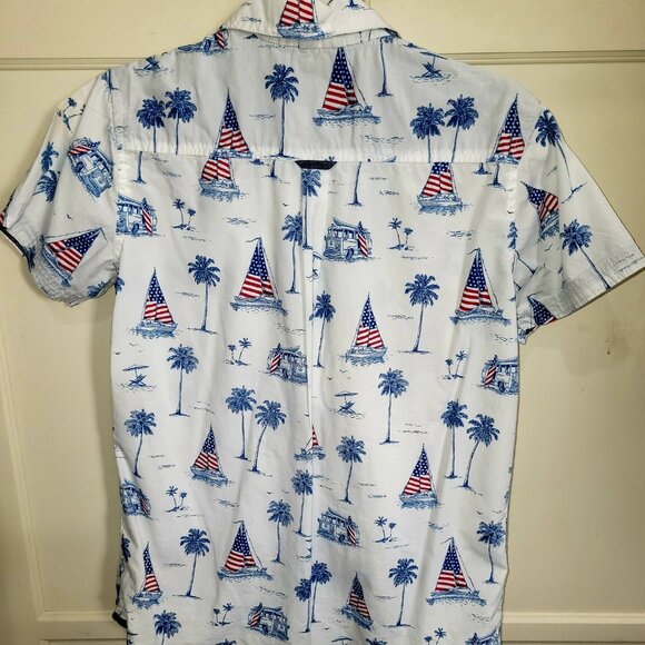 Free Planet shirt - Picture 2 of 3